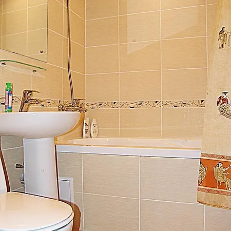Apartment Yakuba Kolasa 9 *